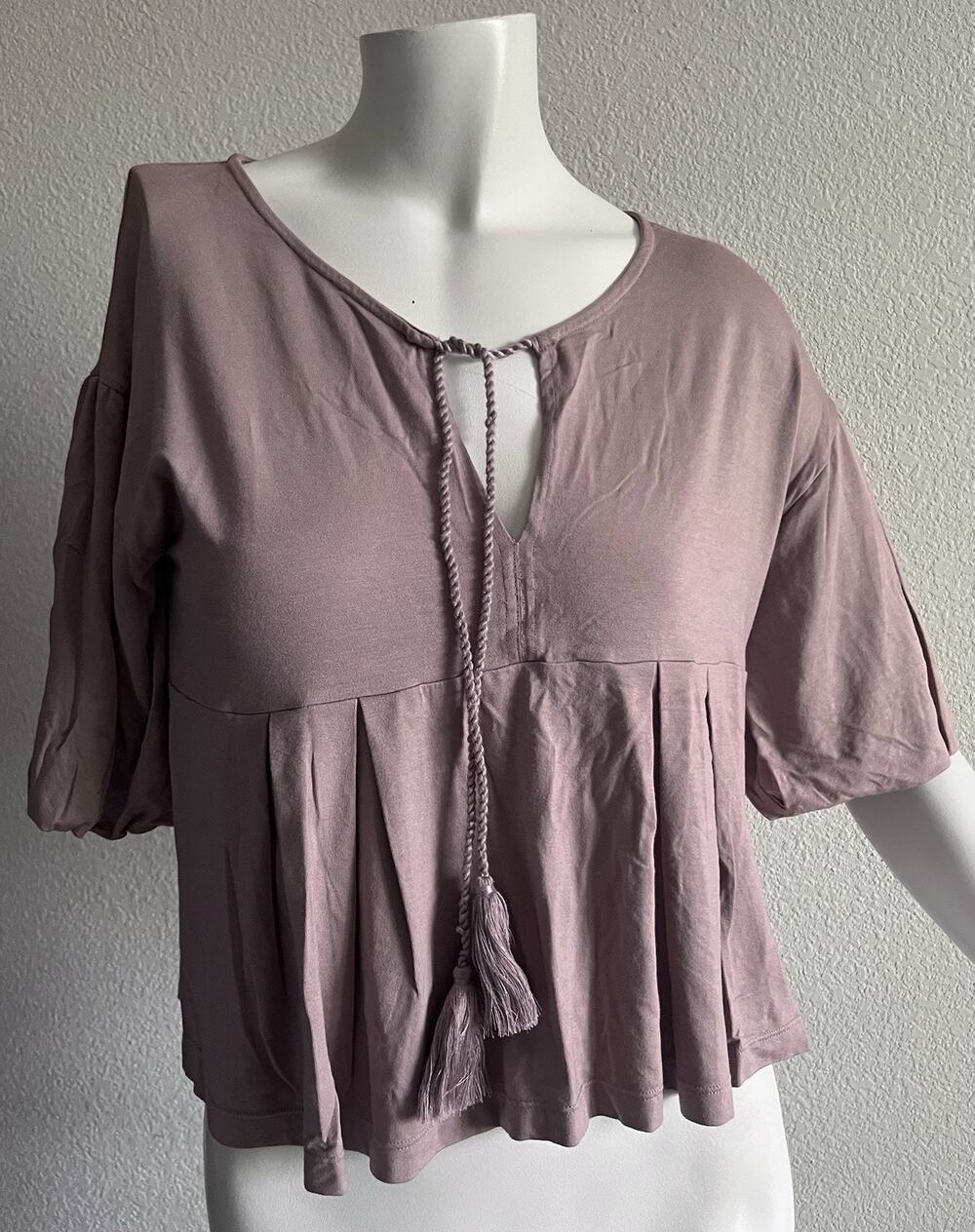 Fighting Eel x Jana Lam Hawaii Dusty Lilac Boxy Swing Tassel Top XS